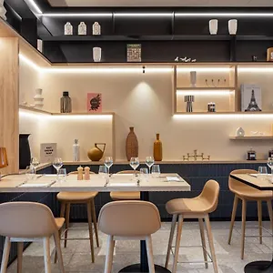 Courtyard By Marriott Paris Charles De Gaulle Airport Hotel
